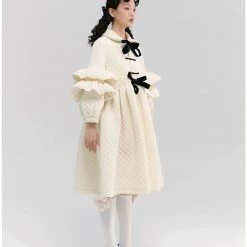 [UNOSA] Cloudy Angel White Diamond Print Warm Jacket