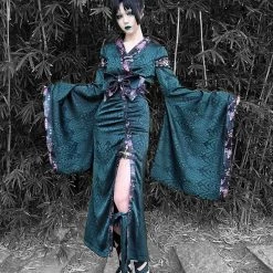 Blood Supply Evil Snake Jacquard Kimono Style Three-piece Set New Arrivals