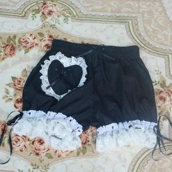 New Arrivals [Customized Size] Dolly Heart Shorts