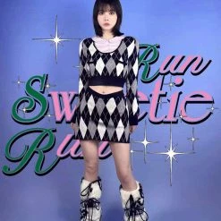 Summer 2022 [Nakiss Official] Run Sweetie Run Gingham Knit Set