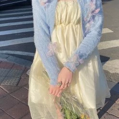 [Mid Season Sale ] Don't Forget Me 3D Flower Cardigan (Designer Arilf)