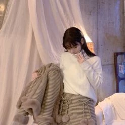 Nakiss New Arrivals [Mid Season SALE] All I Want For Christmas Is You - Faux Fur Set