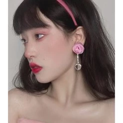 Seven Chen The Dark Rose Earring New Arrivals