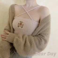 RIBERRY [Basic] Bear And You Faux Fur Top