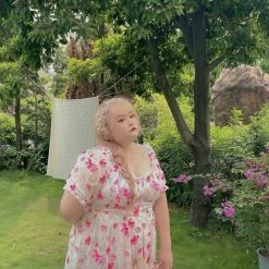 DAJUN Rose Story Floral Dress