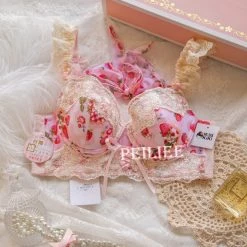 Miss KIKI [Product Photo] Strawberry Garden Bra Set