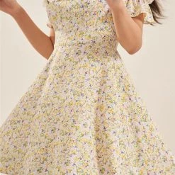 Summer Girls Floral Mini Dress (Brand Mummy Cat) 9 Summer Girls Floral Mini Dress (Brand Mummy Cat)