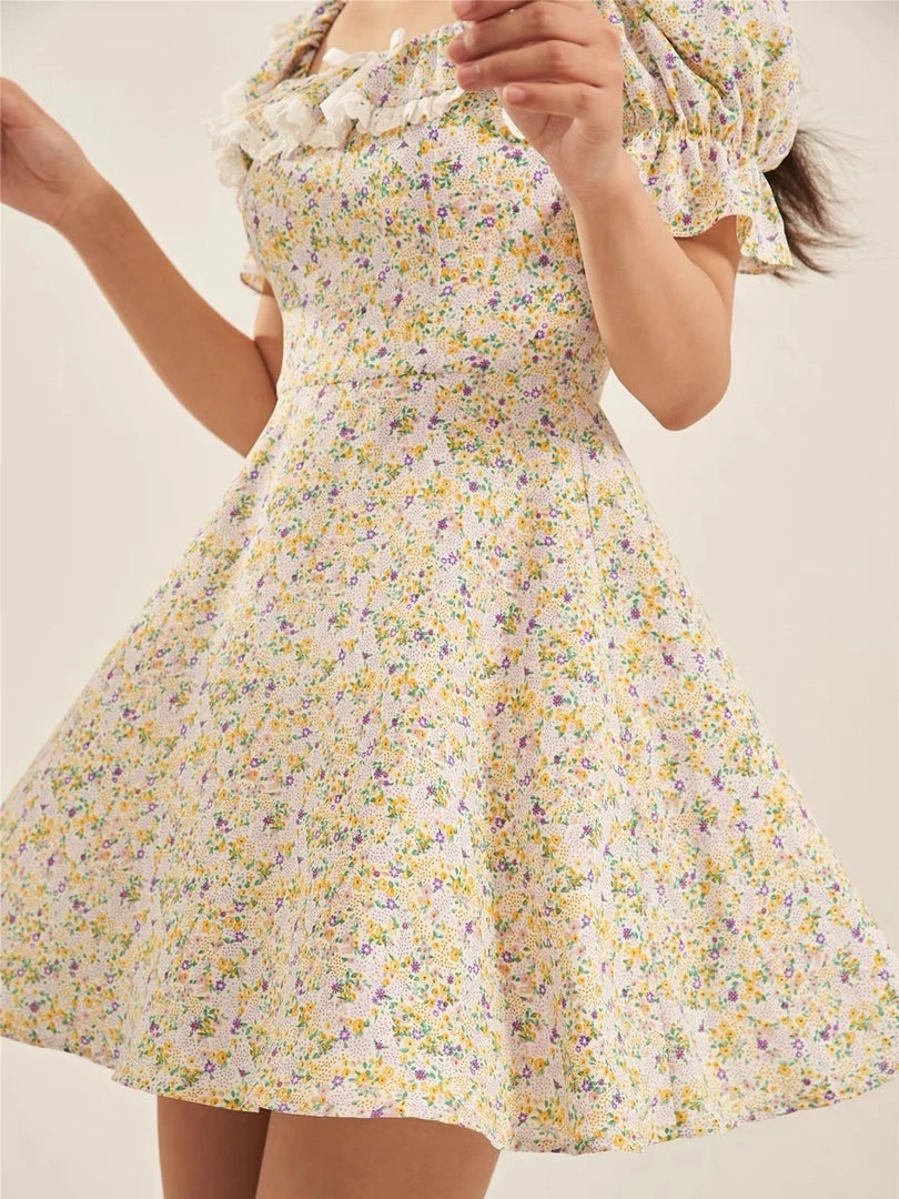 Summer Girls Floral Mini Dress (Brand Mummy Cat) 4 Summer Girls Floral Mini Dress (Brand Mummy Cat)