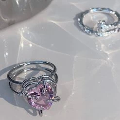 Basic Summer 2022 Peach Heart Ring