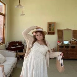 DAJUN [Curve Beauty] Dancing In My Garden Floral Dress