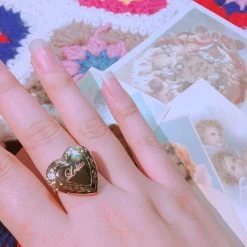 Peiliee Shop [Mid Season SALE] Vintage Lolita Doll Heart Shaped Mini Photo Frame Ring New Arrivals
