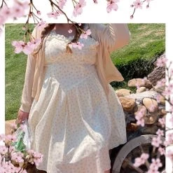 DAJUN [Curve Beauty] Dancing In My Garden Floral Dress