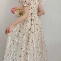 Vintage Inspired Walking In The Garden Floral Dress New Arrivals