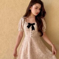 Boss JIA [Premium Selected] My Favorite Season Floral Mini Dress