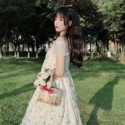 [Mid Season SALE] La Rose Rouge French Lace Dress (Design By Canmi)