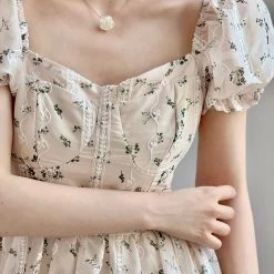 Vintage Inspired Walking In The Garden Floral Dress New Arrivals