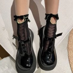 Peiliee Shop Black & Red Soul Ribbon Short Socks