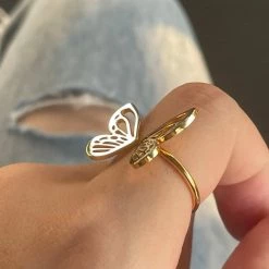 Peiliee Shop Golden Butterfly Ring