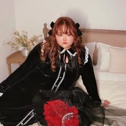 DAJUN [Curve Beauty] Rose For My Queen Gothic Velvet Vintage Dress New Arrivals