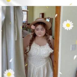 DAJUN [Curve Beauty] Dancing In My Garden Floral Dress