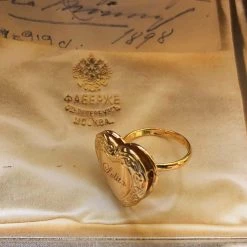 Peiliee Shop [Mid Season SALE] Vintage Lolita Doll Heart Shaped Mini Photo Frame Ring New Arrivals