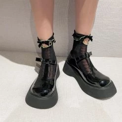 Peiliee Shop Black & Red Soul Ribbon Short Socks