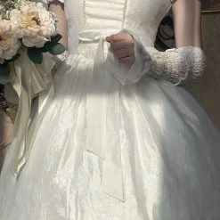 12 Studio White Rose Romance Dress