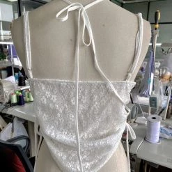 New Arrivals [Premium Selected] Time Will Tell Lace Floral Crop Top