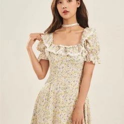 Summer Girls Floral Mini Dress (Brand Mummy Cat) 10 Summer Girls Floral Mini Dress (Brand Mummy Cat)